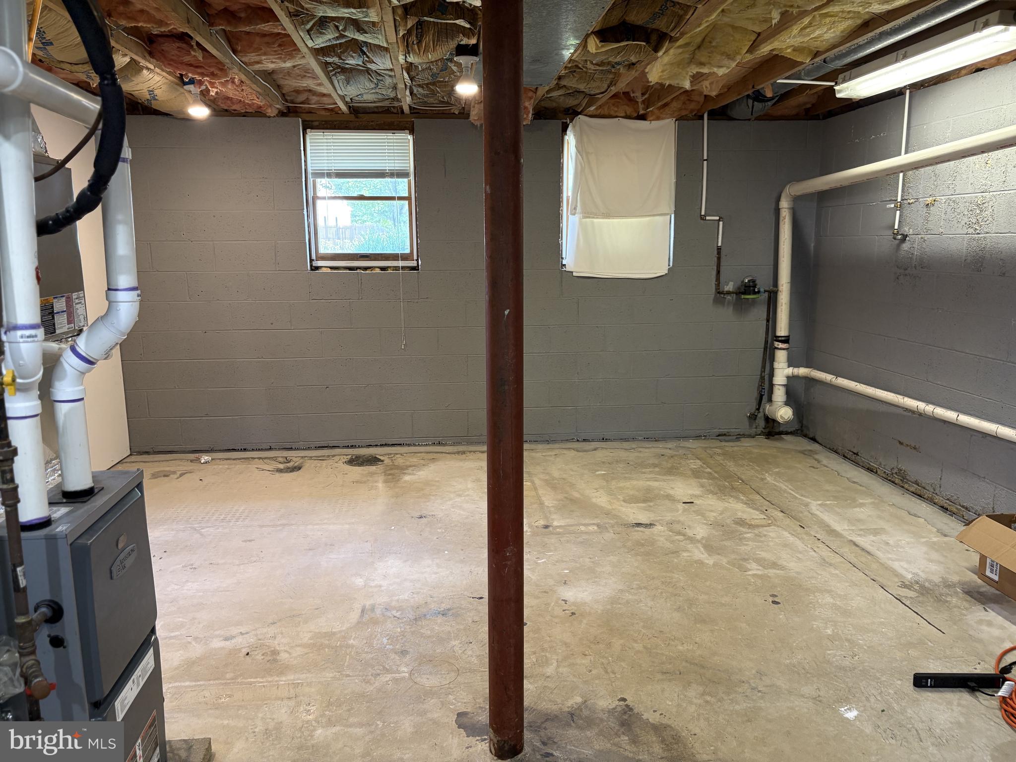 WEST CREEK VILLAGE - Residential Lease