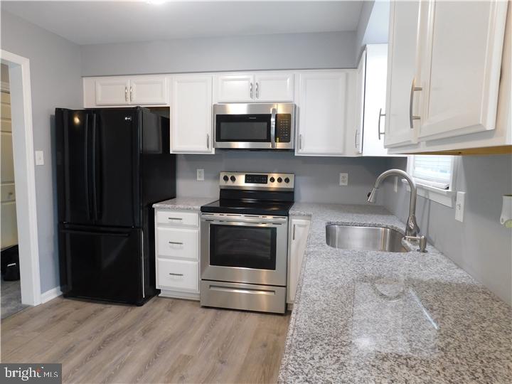 WEST CREEK VILLAGE - Residential Lease