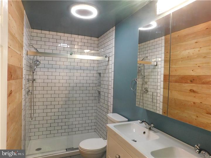 WEST CREEK VILLAGE - Residential Lease