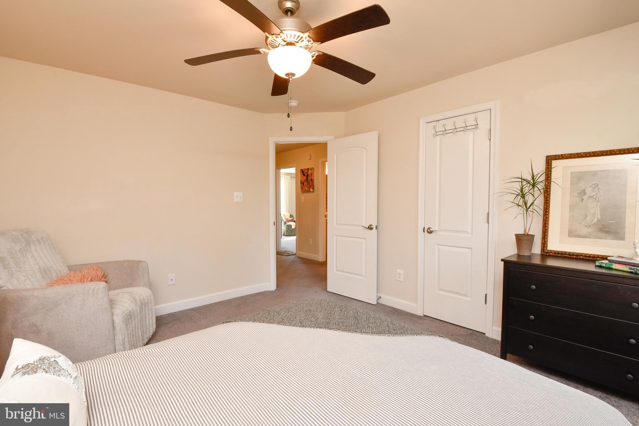 CLASSIC SHORES - Residential