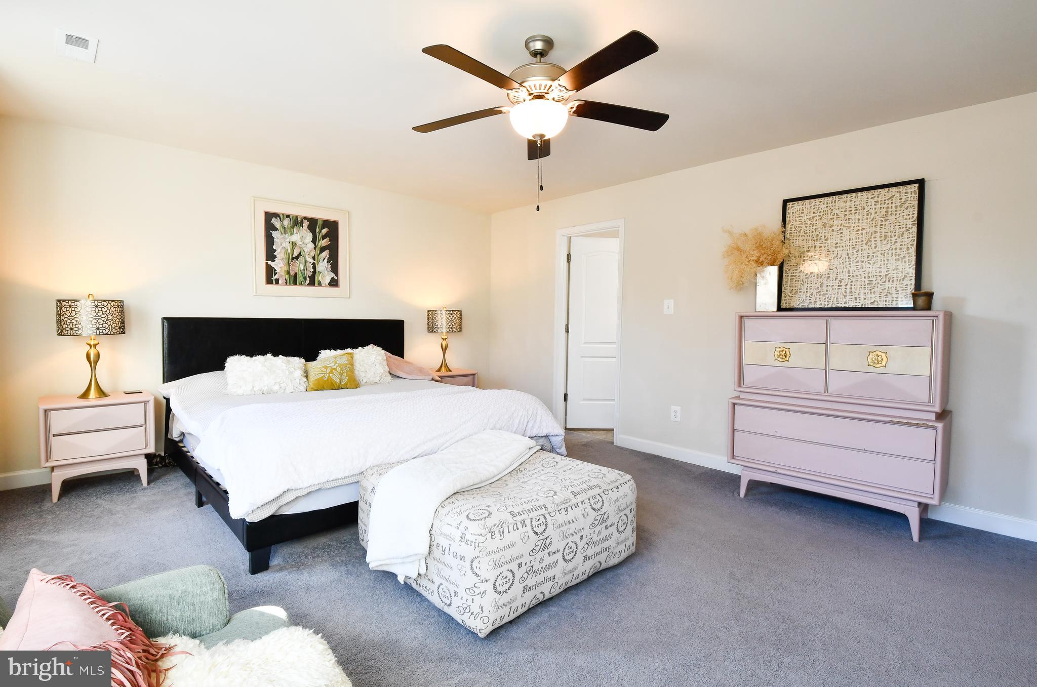 CLASSIC SHORES - Residential