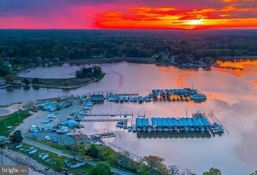 CLASSIC SHORES - Residential