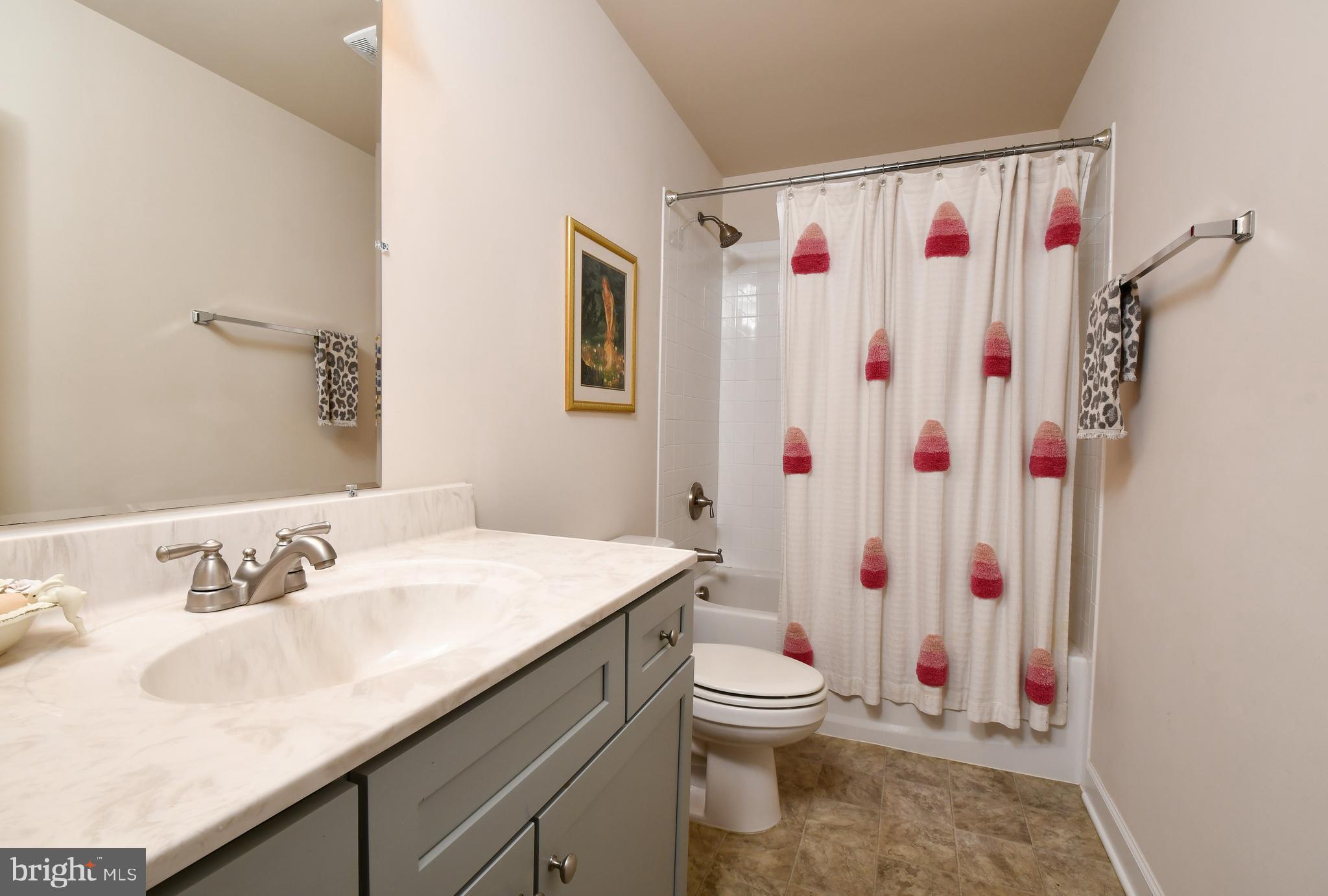 CLASSIC SHORES - Residential