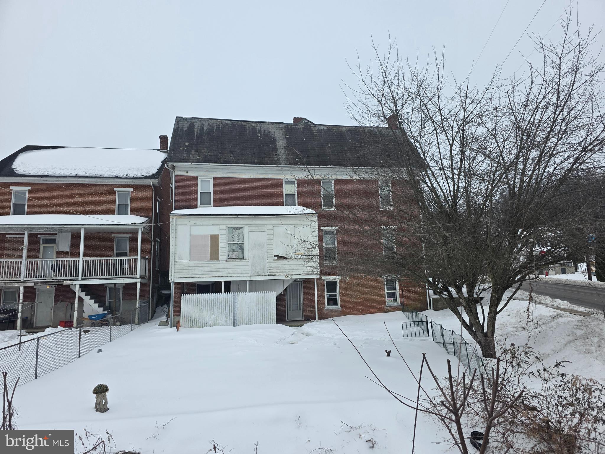 WINDSOR BORO - Residential