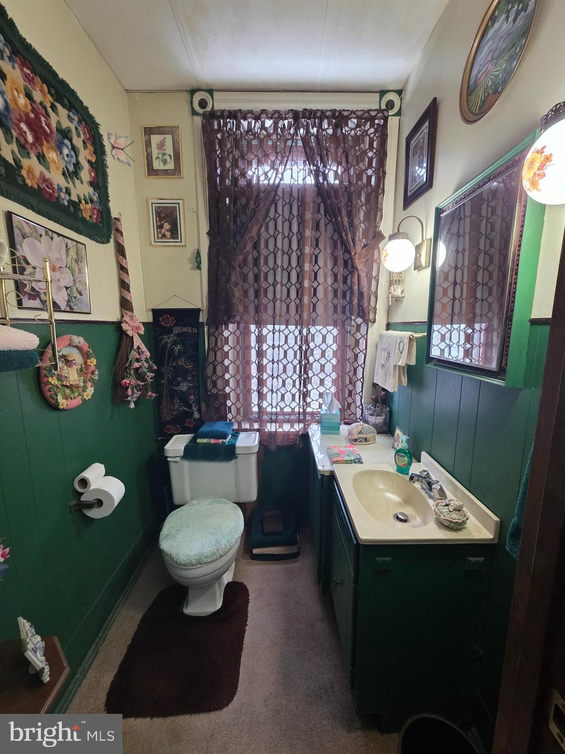 WINDSOR BORO - Residential