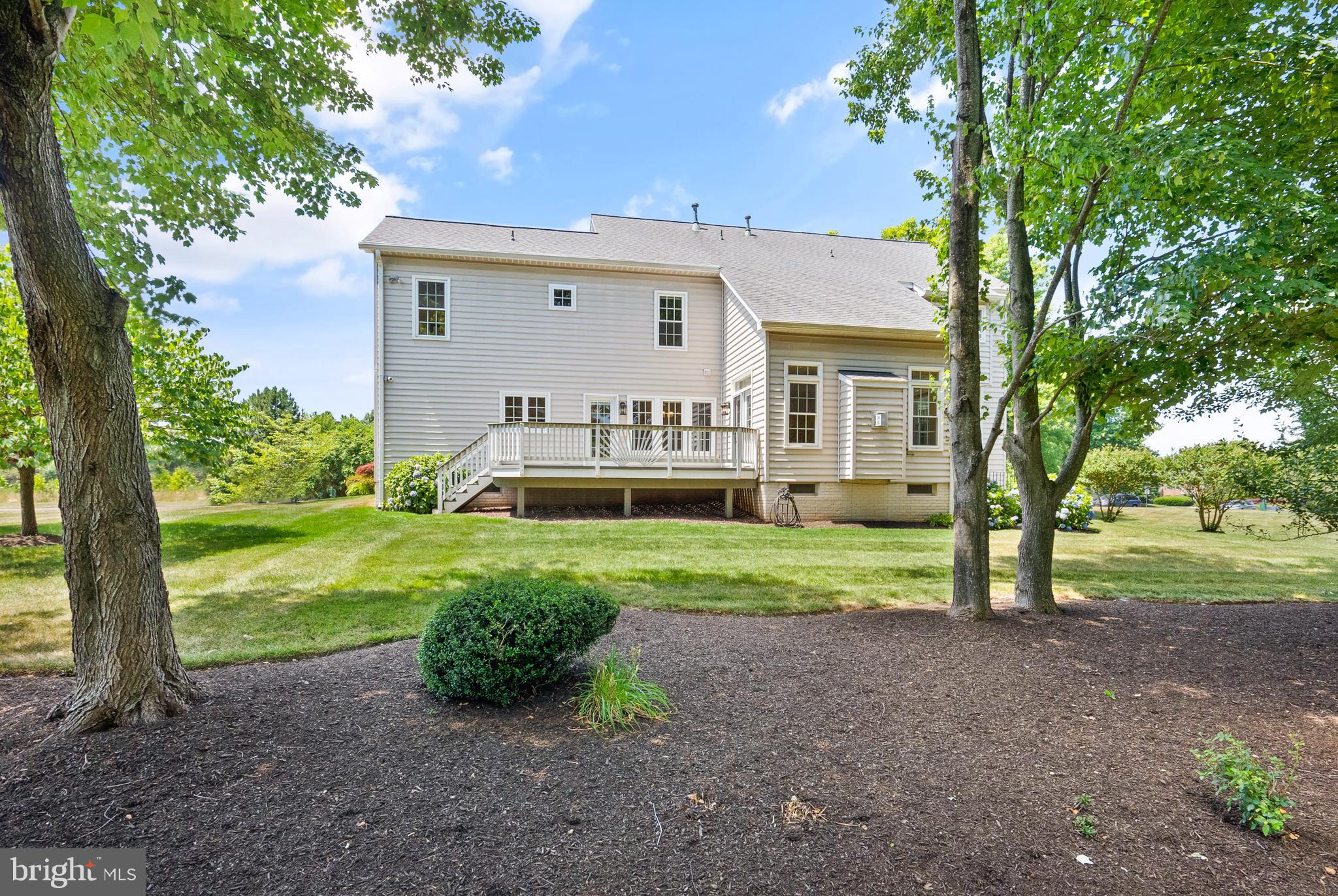 VIRGINIA OAKS - Residential