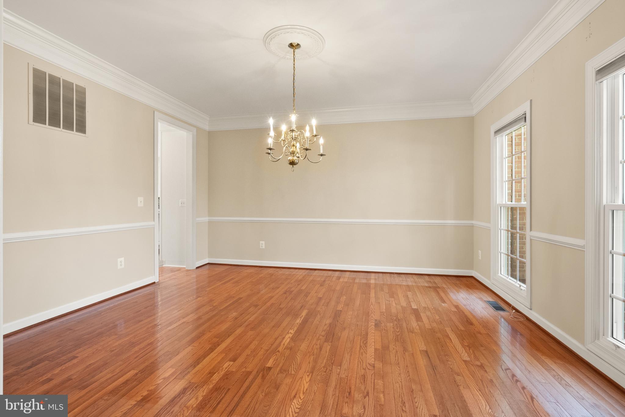 VIRGINIA OAKS - Residential