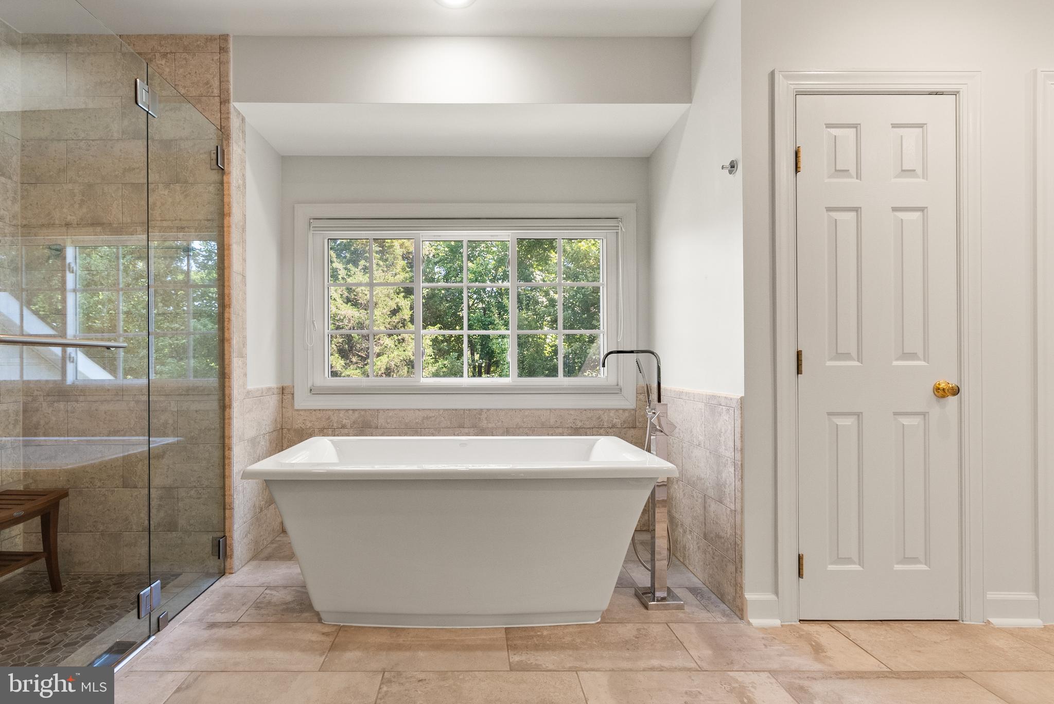 VIRGINIA OAKS - Residential