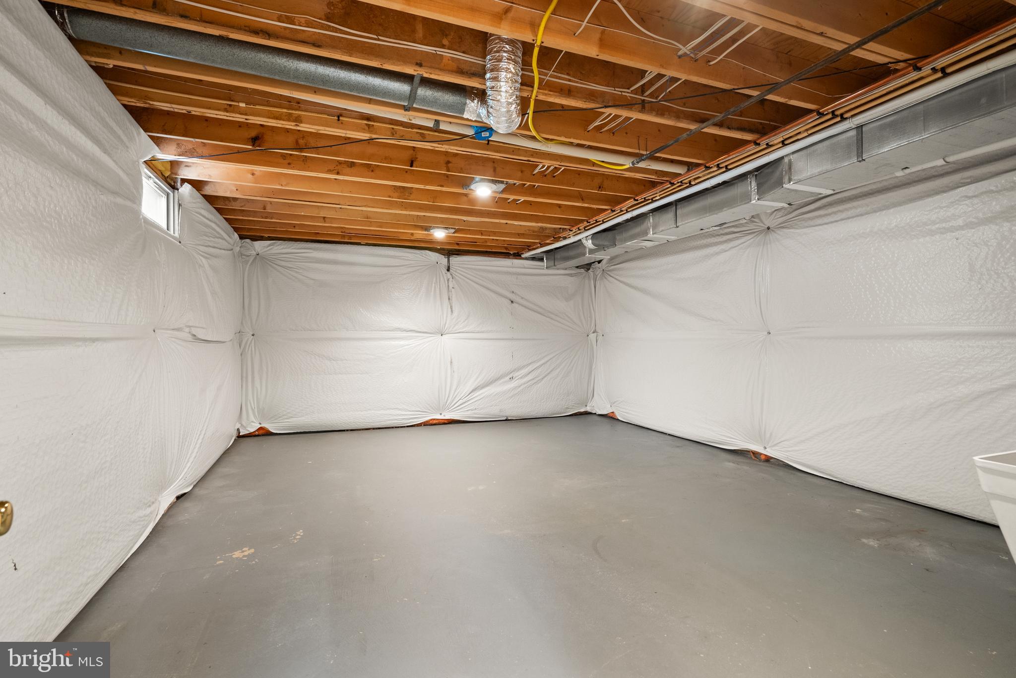 VIRGINIA OAKS - Residential