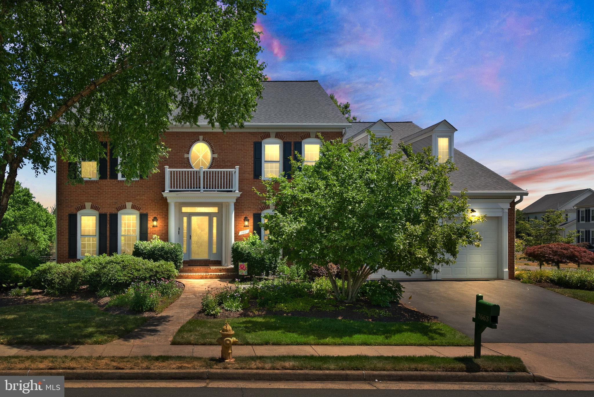 VIRGINIA OAKS - Residential