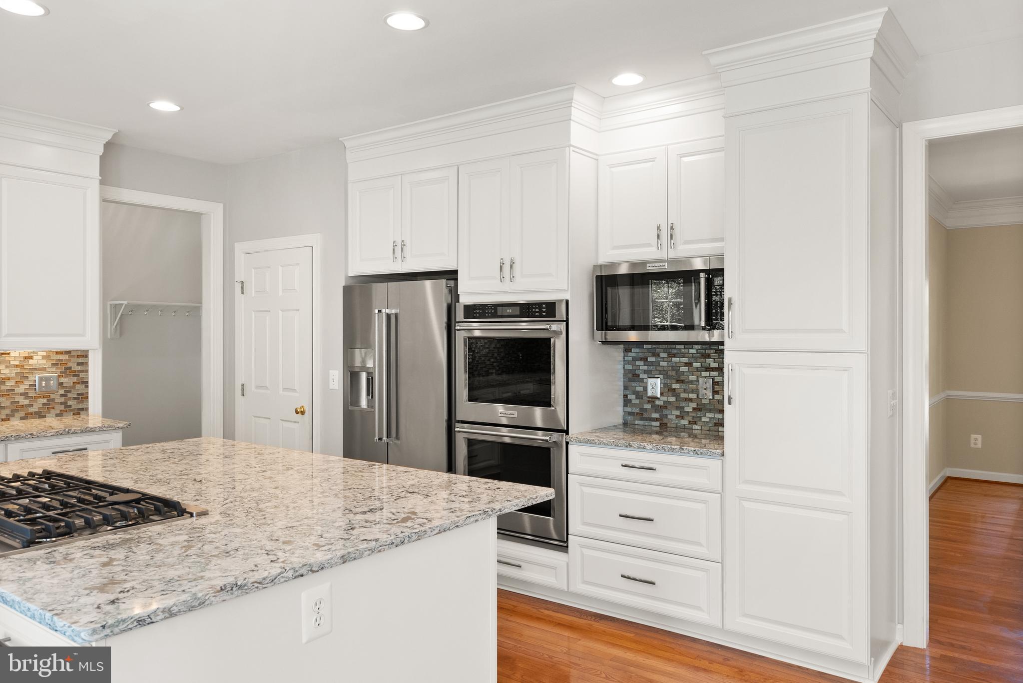 VIRGINIA OAKS - Residential