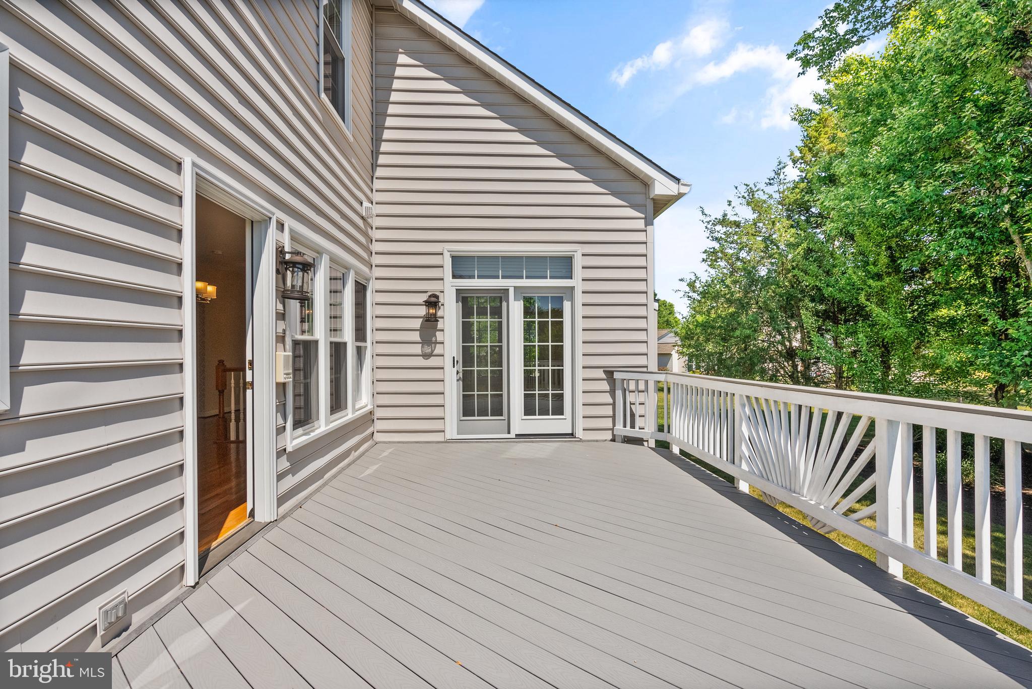 VIRGINIA OAKS - Residential