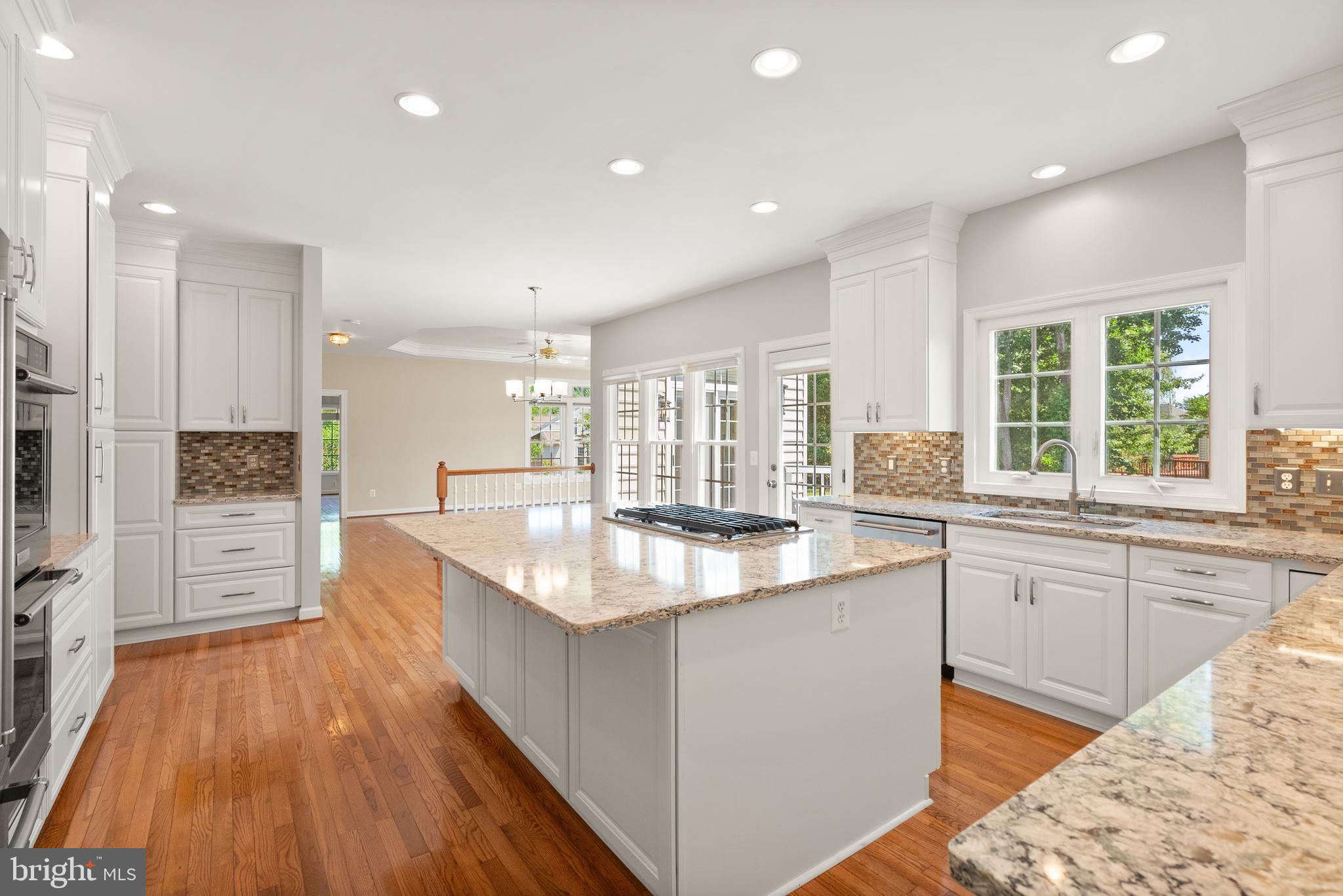 VIRGINIA OAKS - Residential