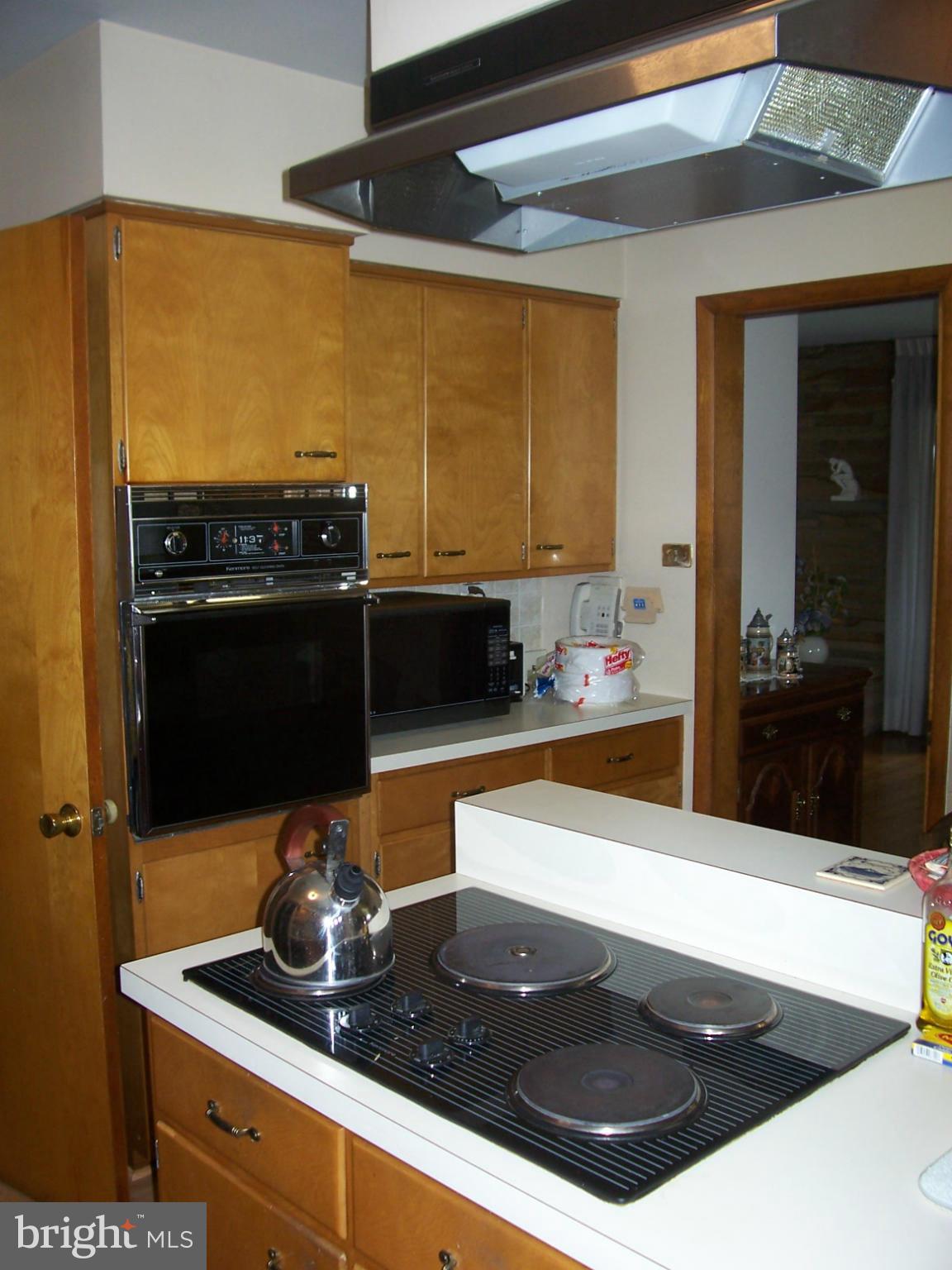 SOUTHGATE - Residential Lease