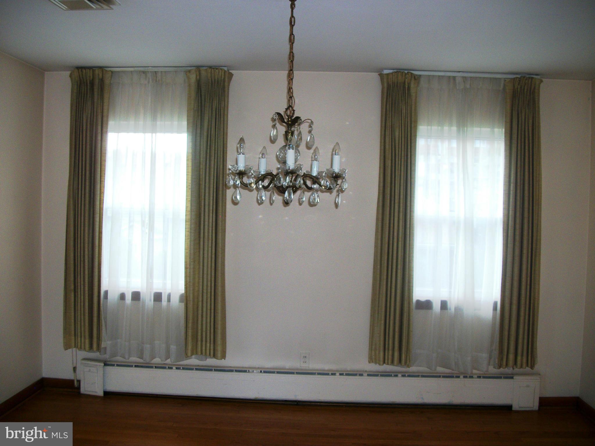 SOUTHGATE - Residential Lease