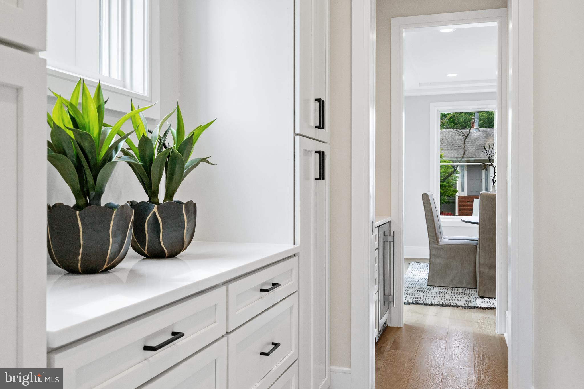 ADDISON HEIGHTS - Residential