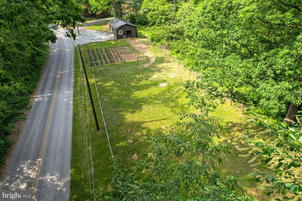 Photo of 288 MAGNOLIA DR, HOLTWOOD, PA 17532 (MLS # PALA2035330)