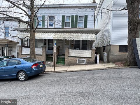 45 JONES STREET LANSFORD PA 18232