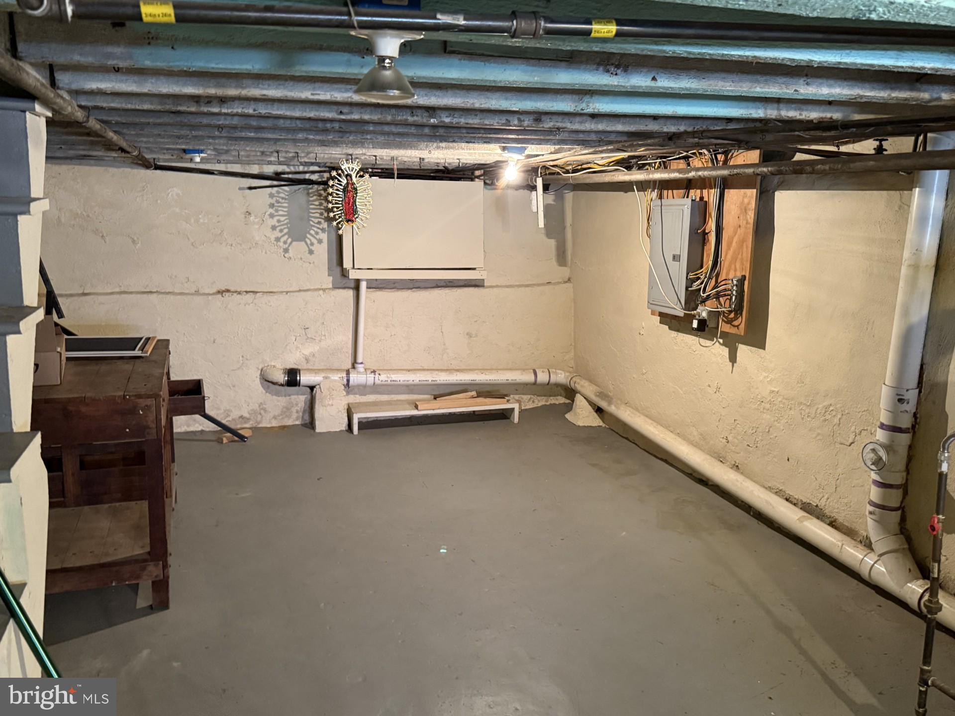 BRIDESBURG - Residential