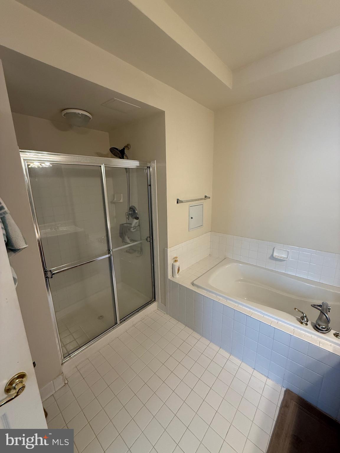 WILLOW OAKS - Residential