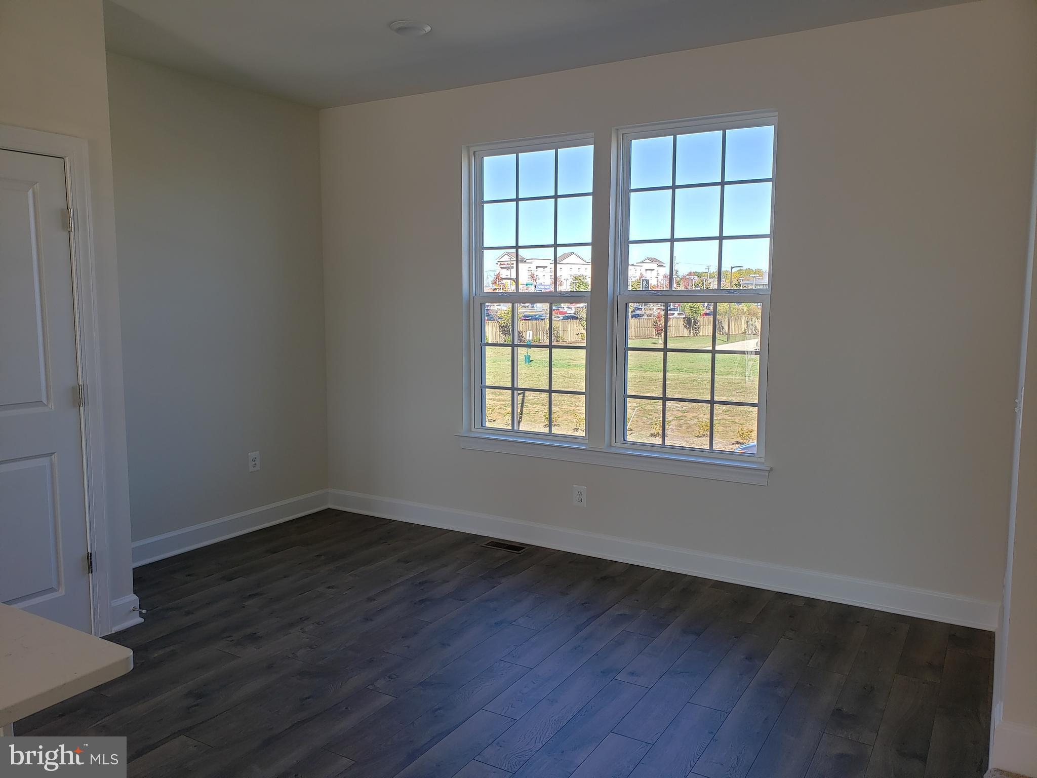 LANDING AT CENTRAL PARK - Residential Lease