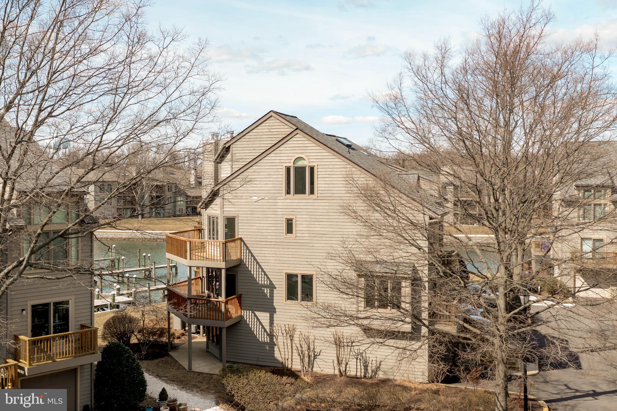 CHESAPEAKE HARBOUR - Residential