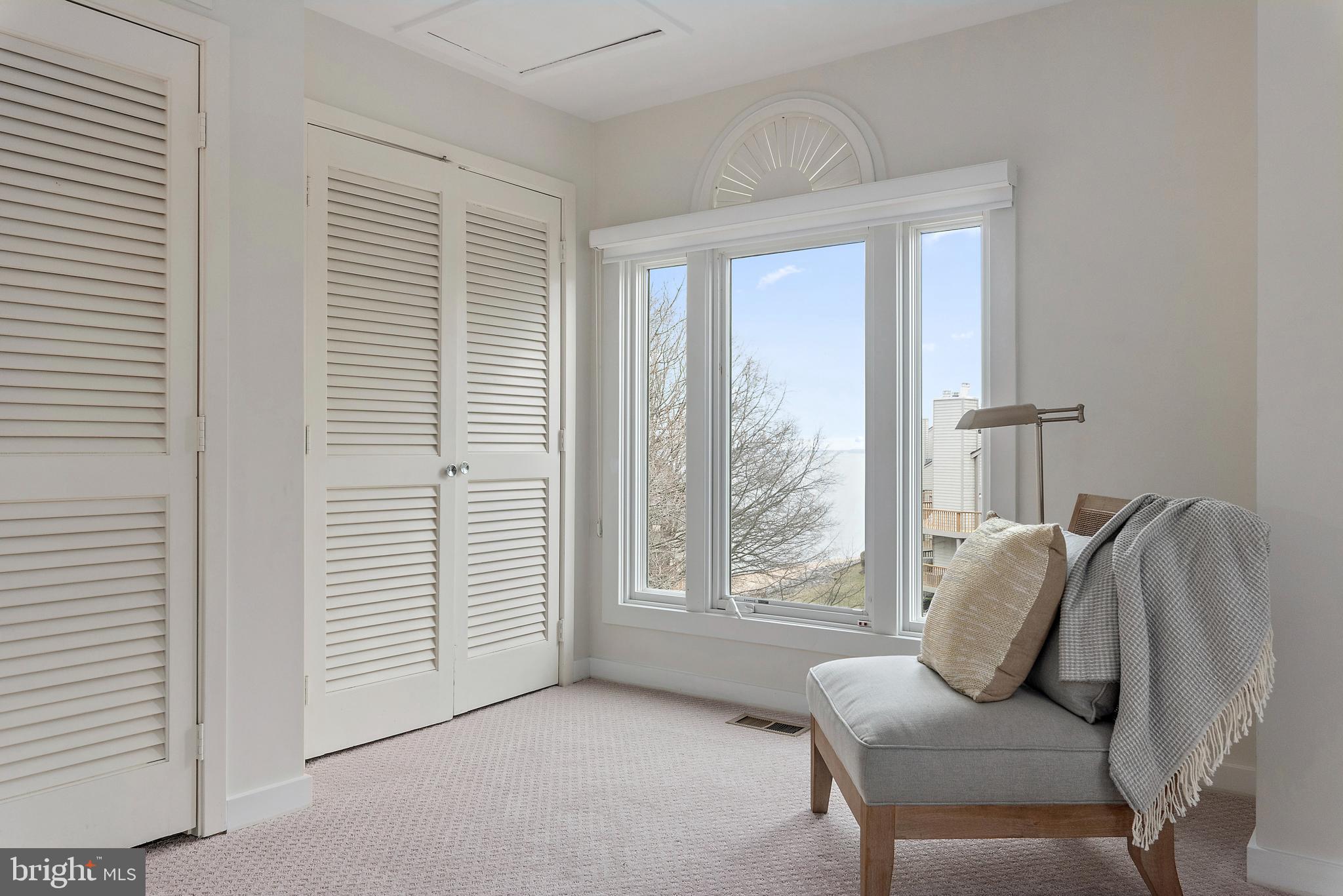 CHESAPEAKE HARBOUR - Residential