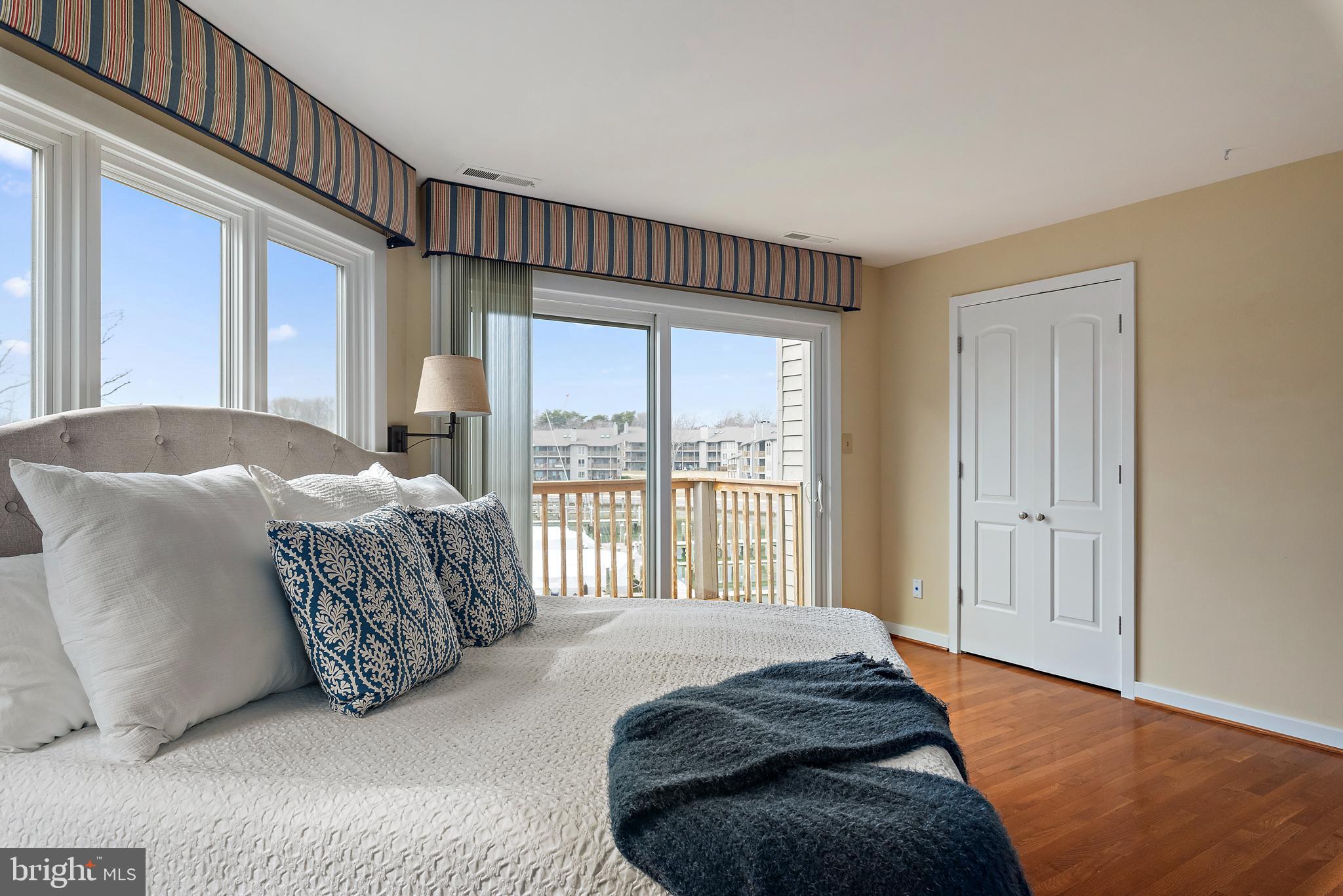 CHESAPEAKE HARBOUR - Residential