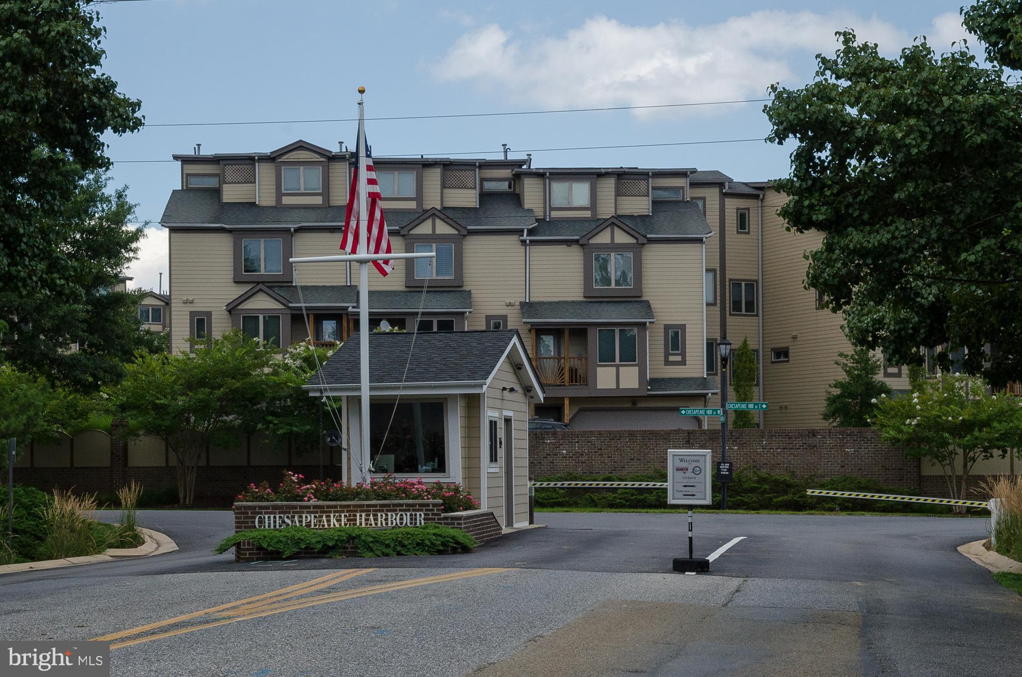 CHESAPEAKE HARBOUR - Residential