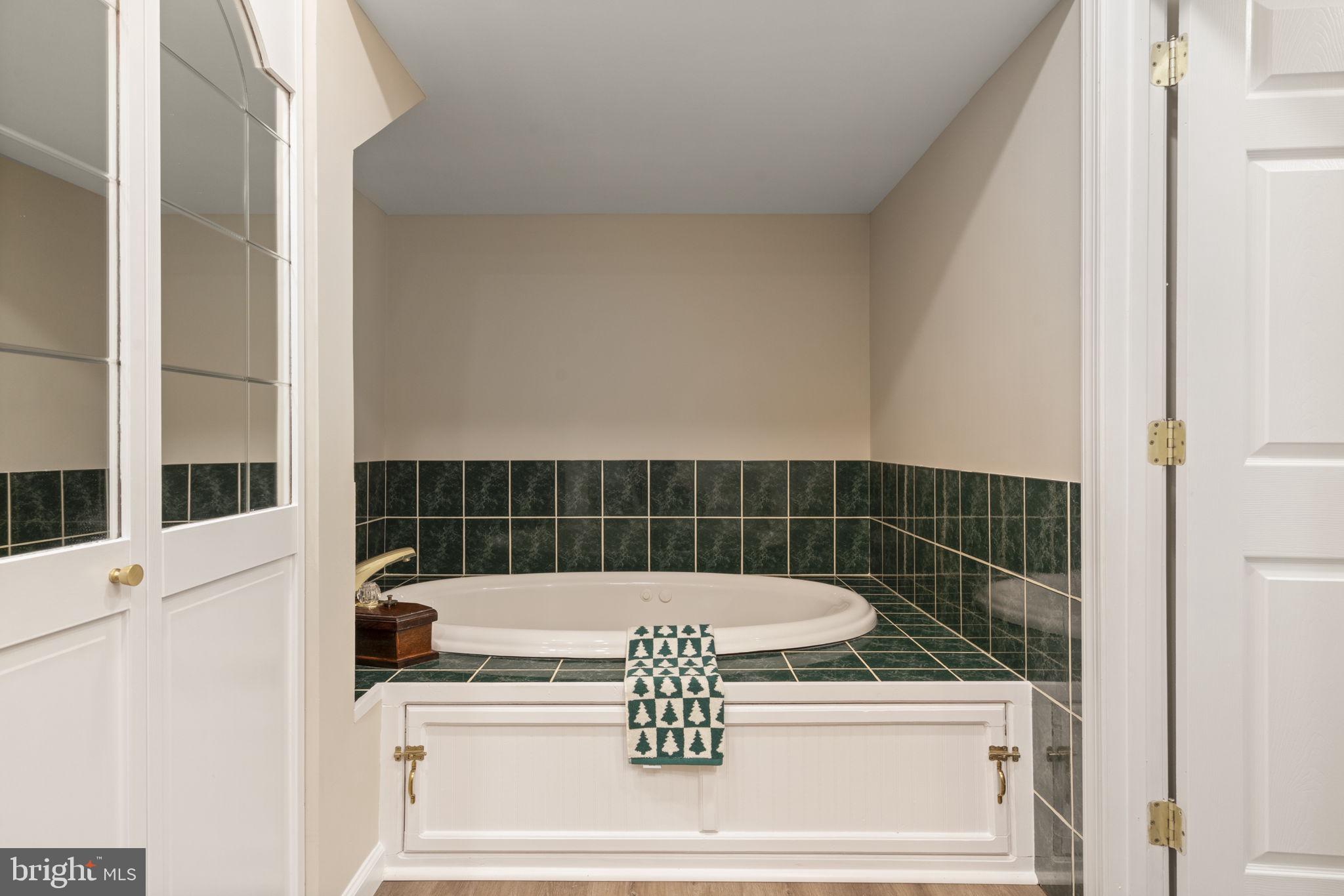 LITTLE ROCKY RUN - Residential