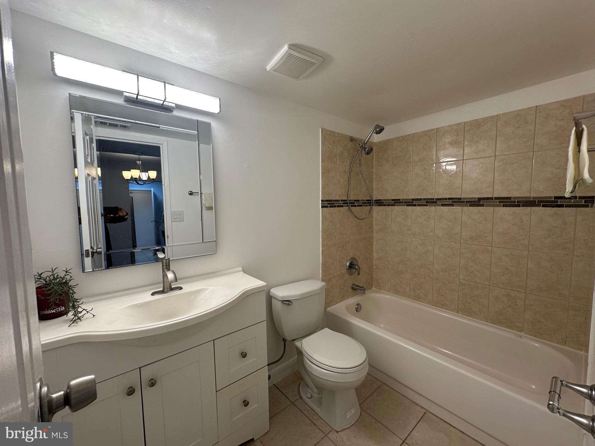 HUNTING RIDGE CONDOMINIUM - Residential