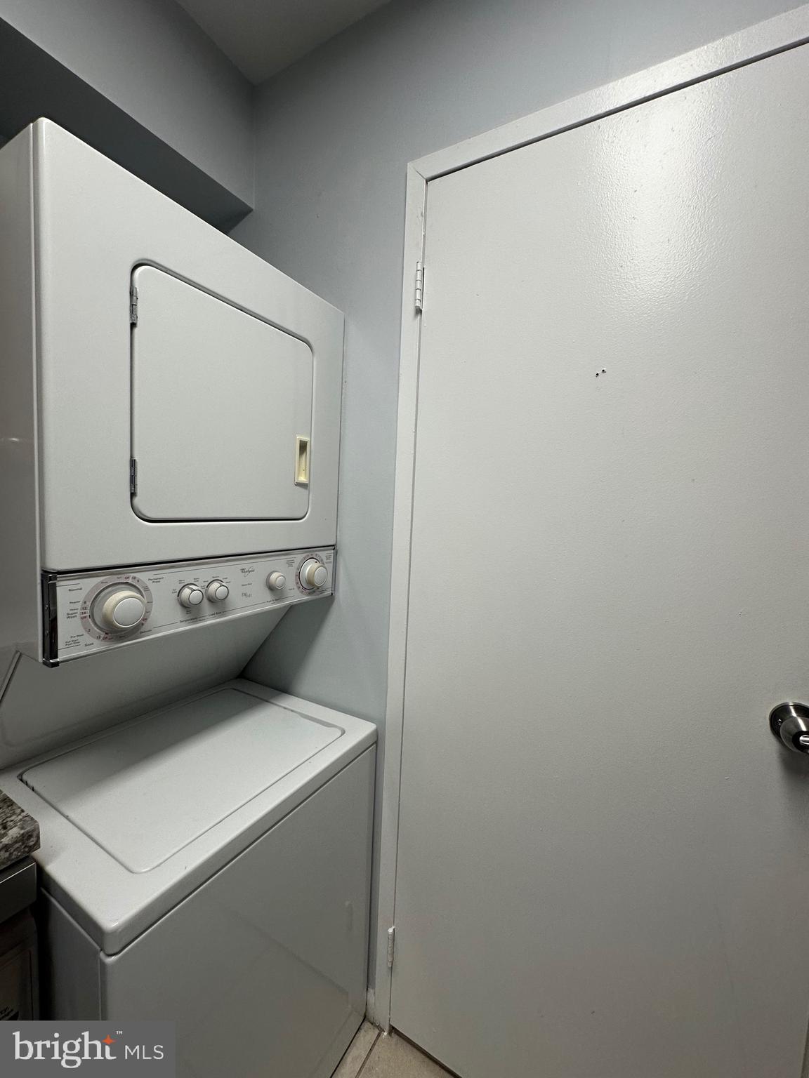 HUNTING RIDGE CONDOMINIUM - Residential