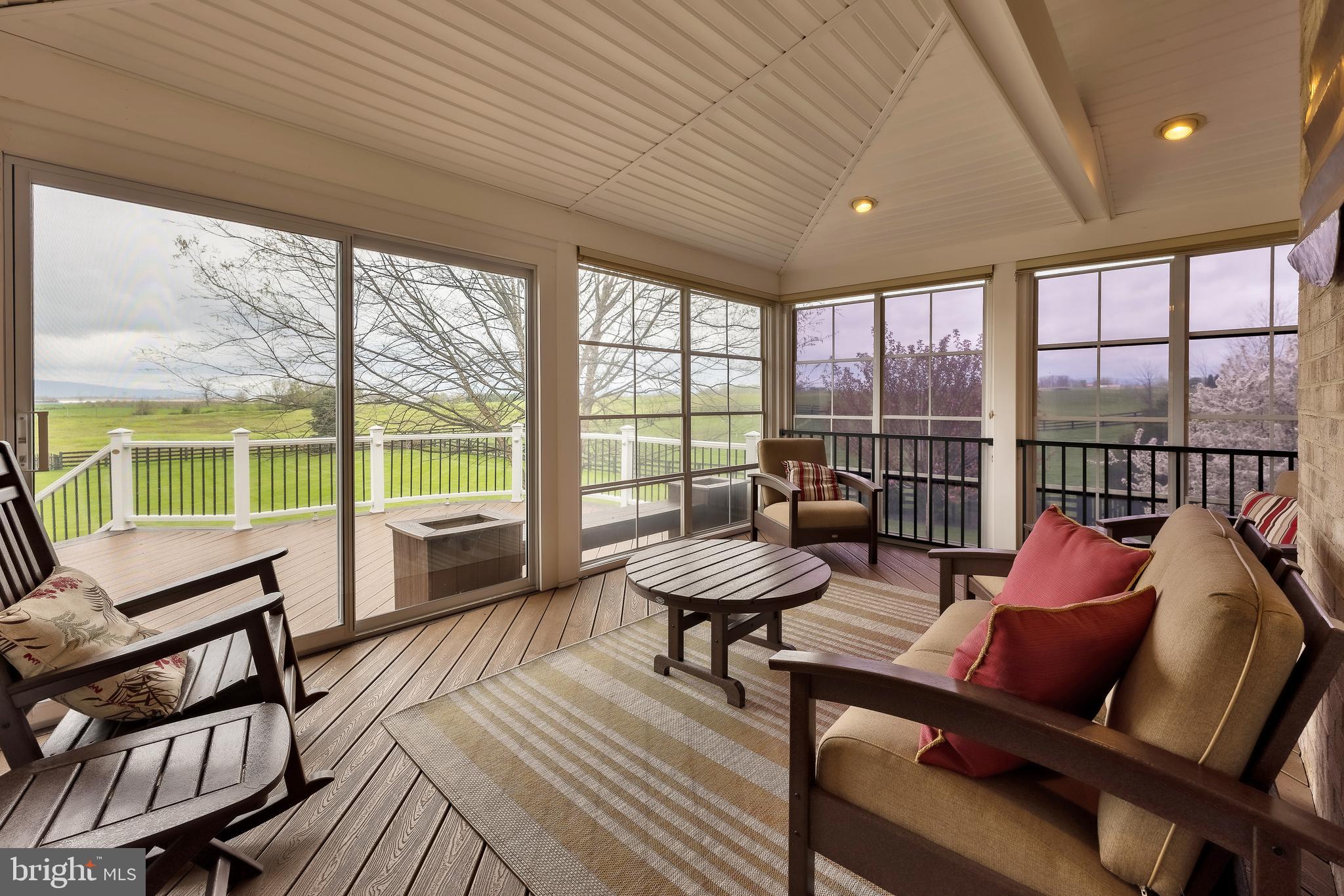 PAINTER HILL - Residential