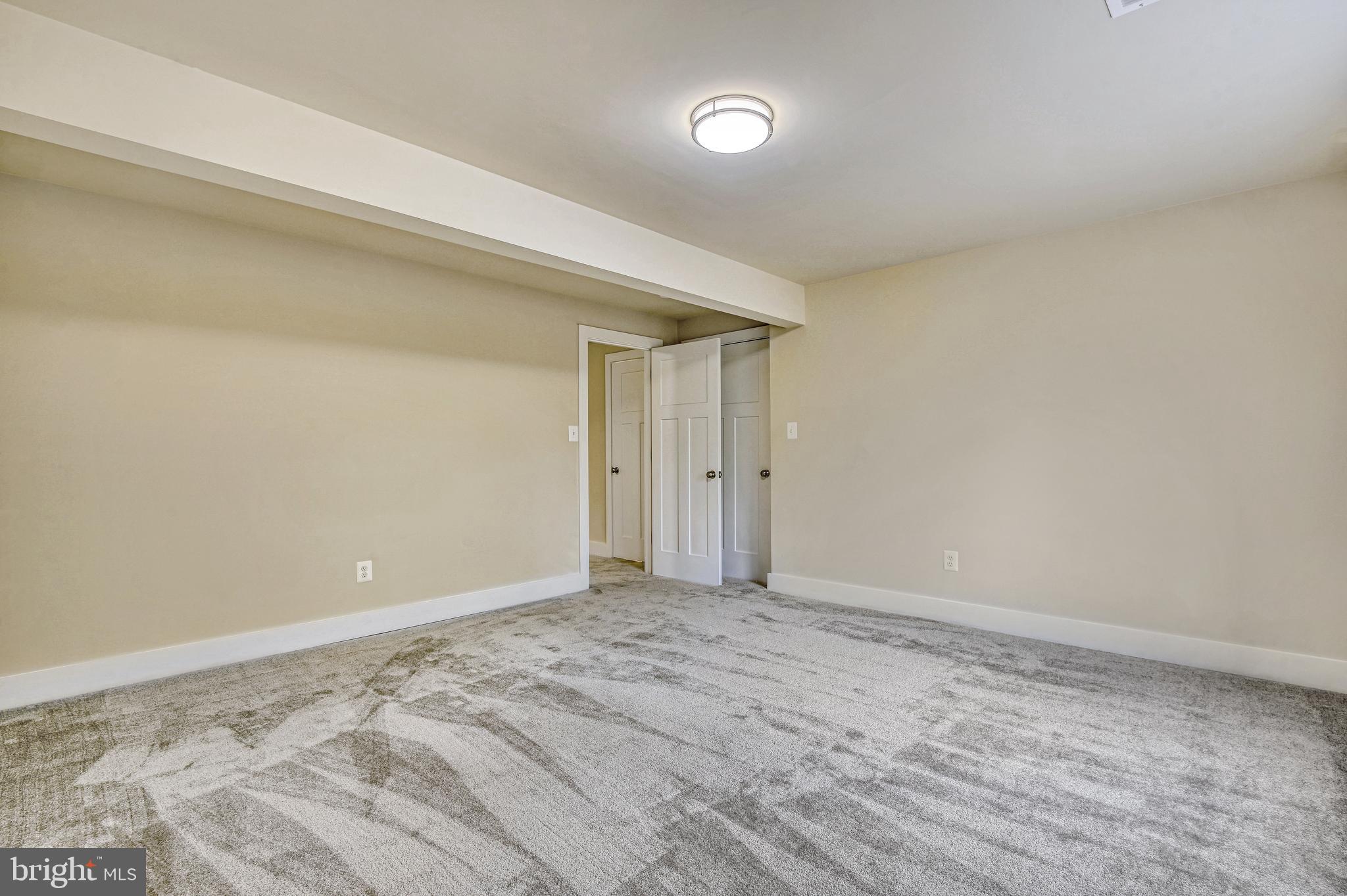 PORTOBELLO ESTATES - Residential