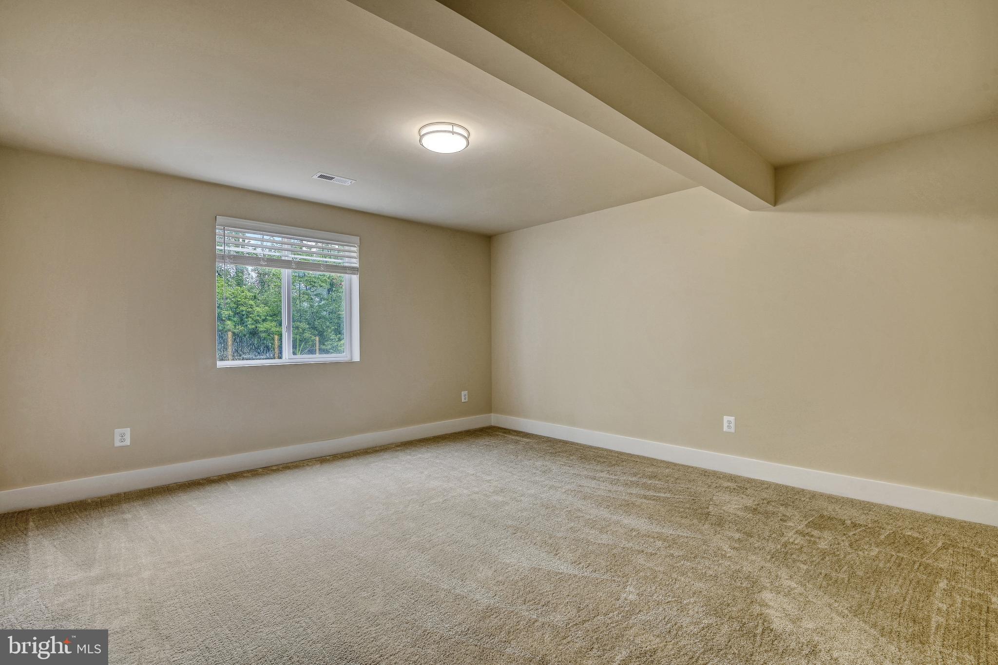 PORTOBELLO ESTATES - Residential