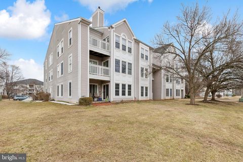 Condo For Sale - 11021 Folksie Court #102<br/> MANASSAS, VA 20109