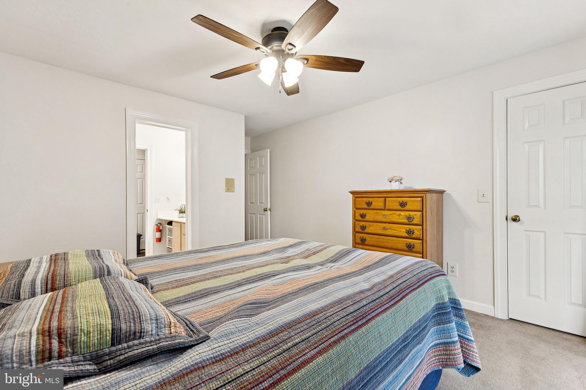 STRATFORD CONDOS - Residential