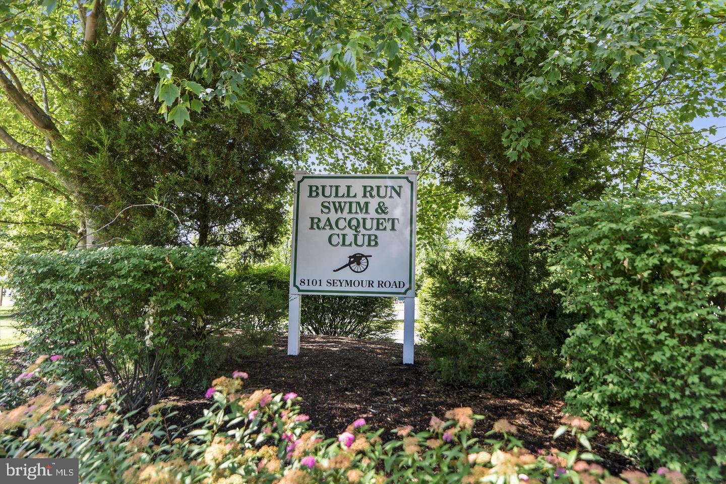 STRATFORD CONDOS - Residential