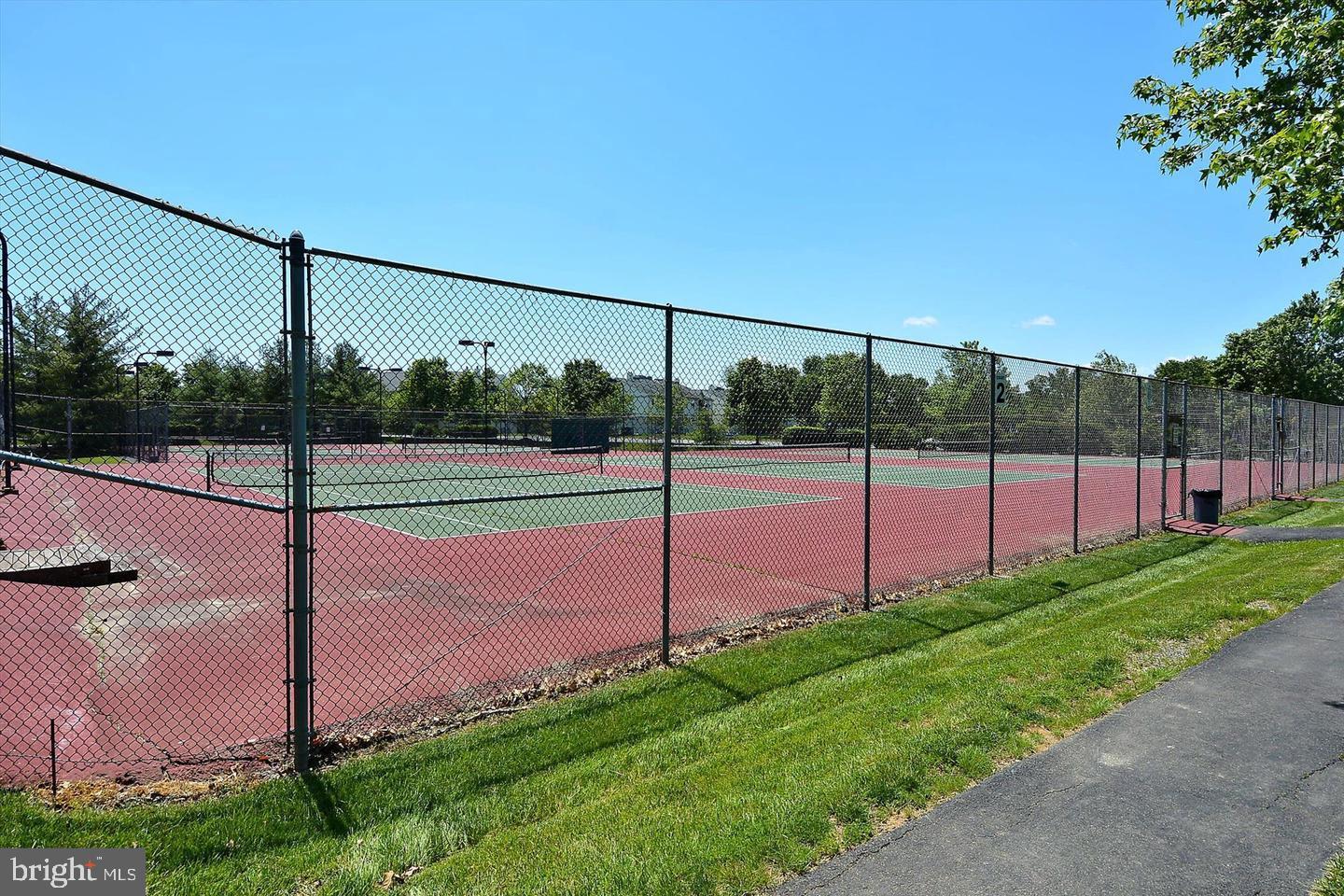 STRATFORD CONDOS - Residential