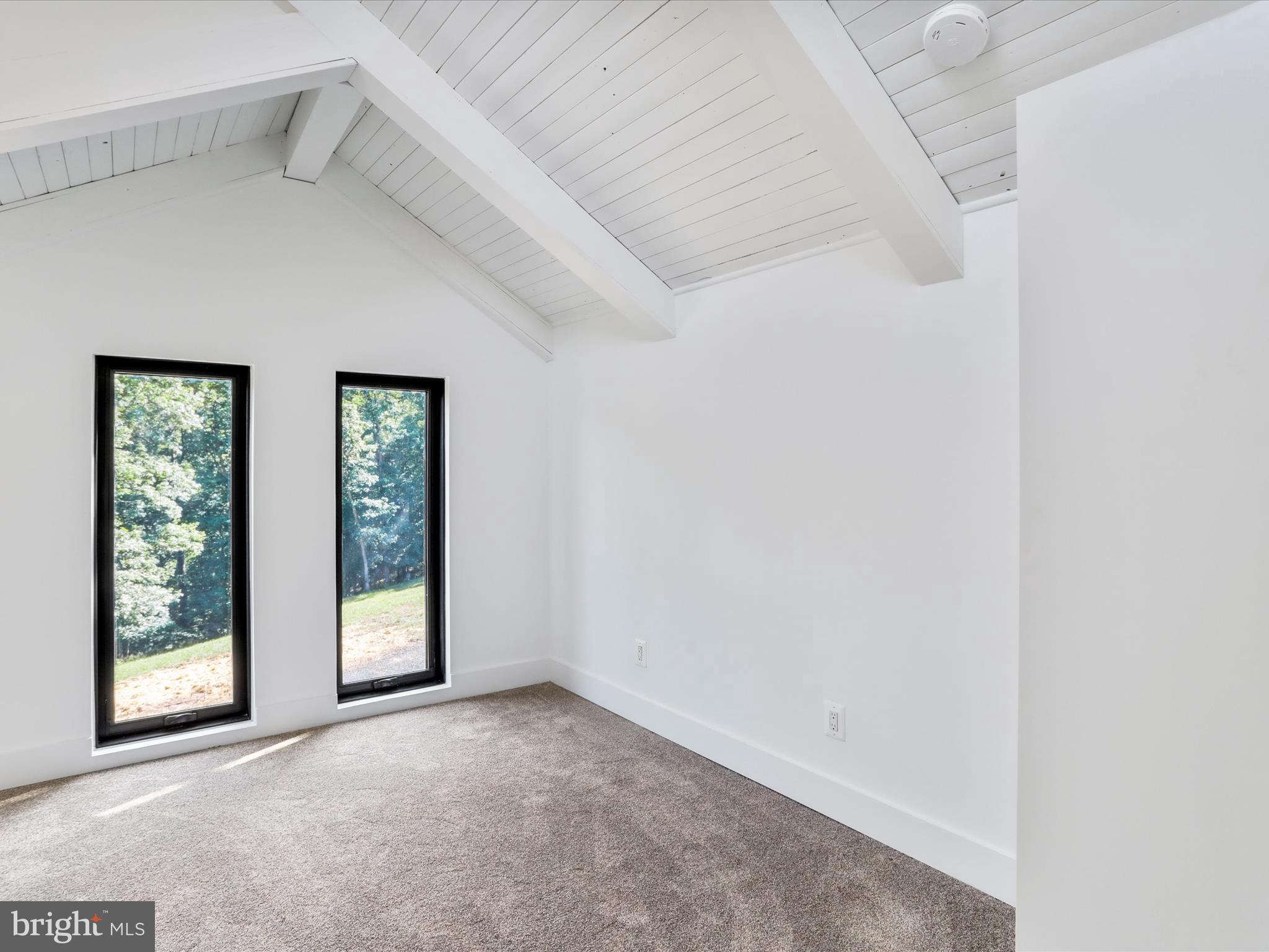 SLEEPY CREEK FARMS - Residential