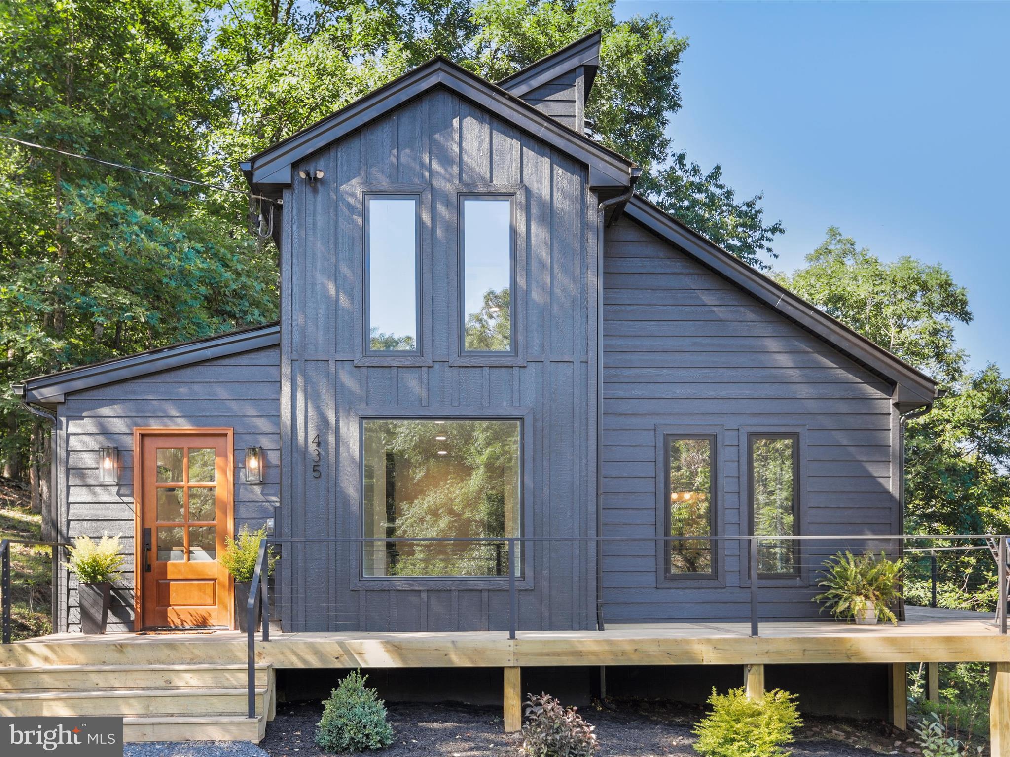 SLEEPY CREEK FARMS - Residential