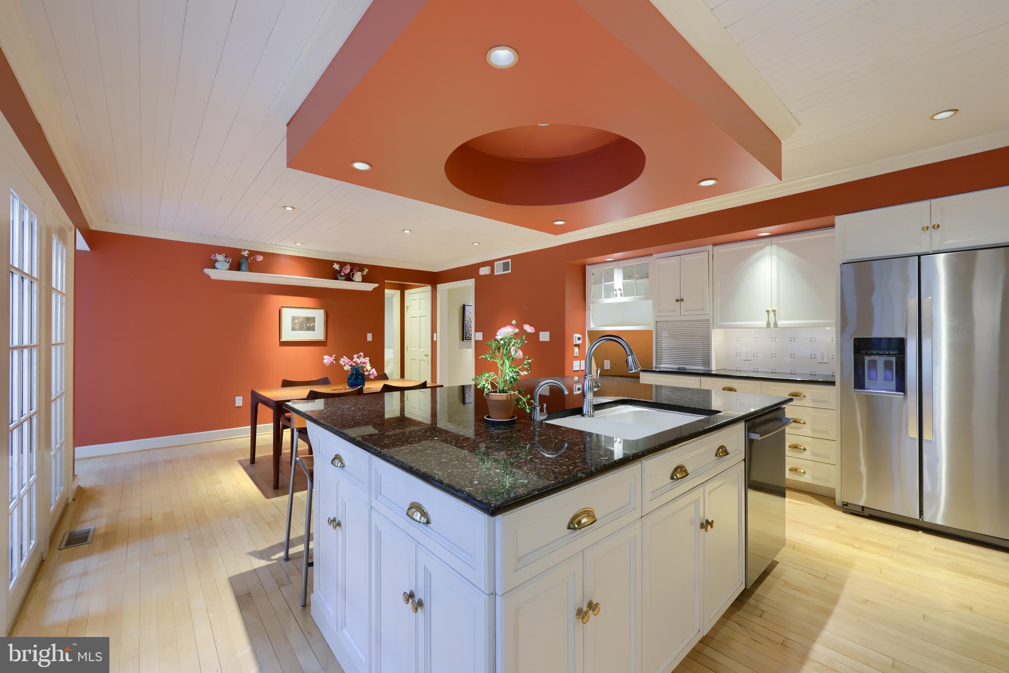 SCHOOL LANE HILLS - Residential