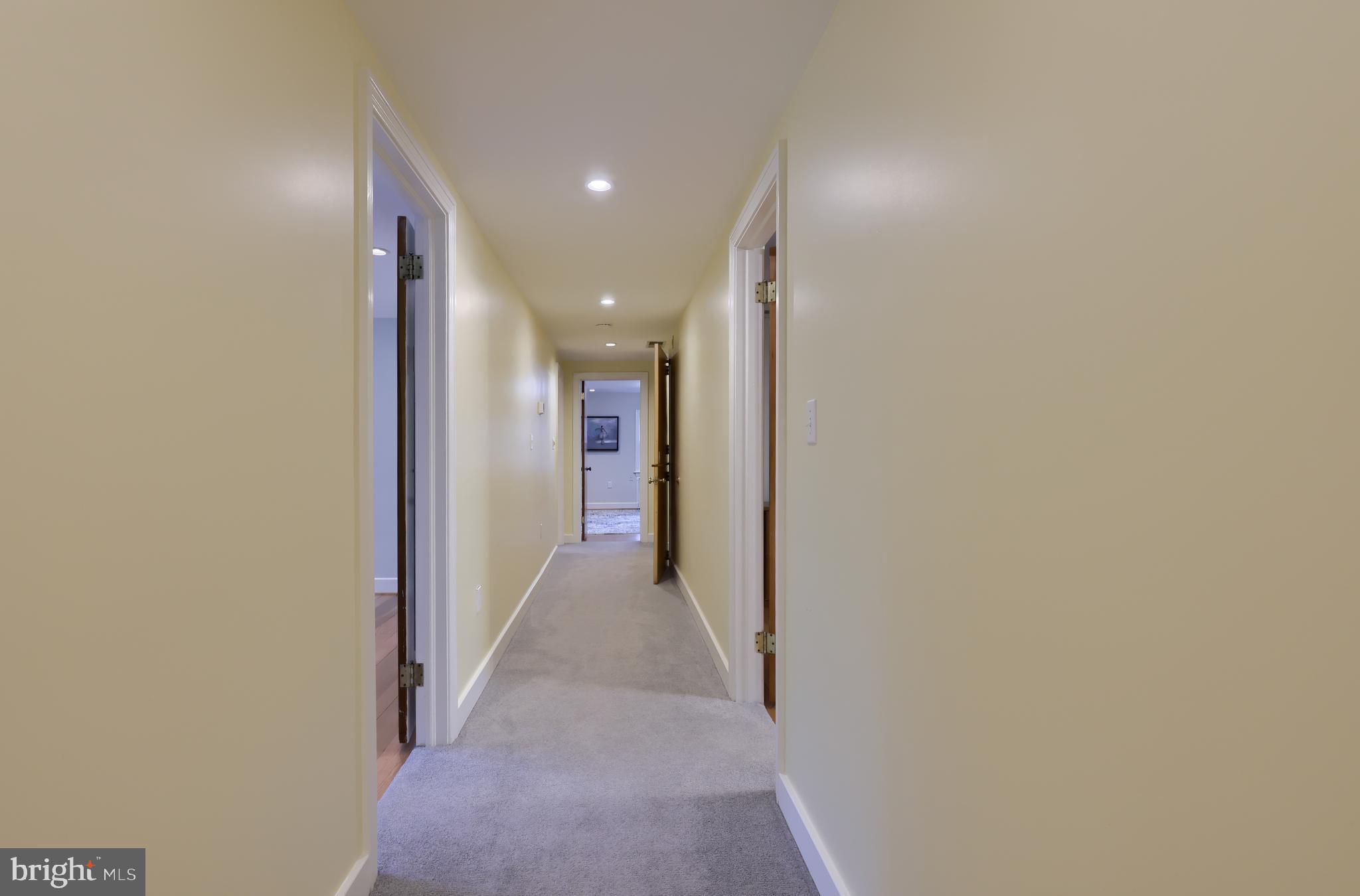 SCHOOL LANE HILLS - Residential