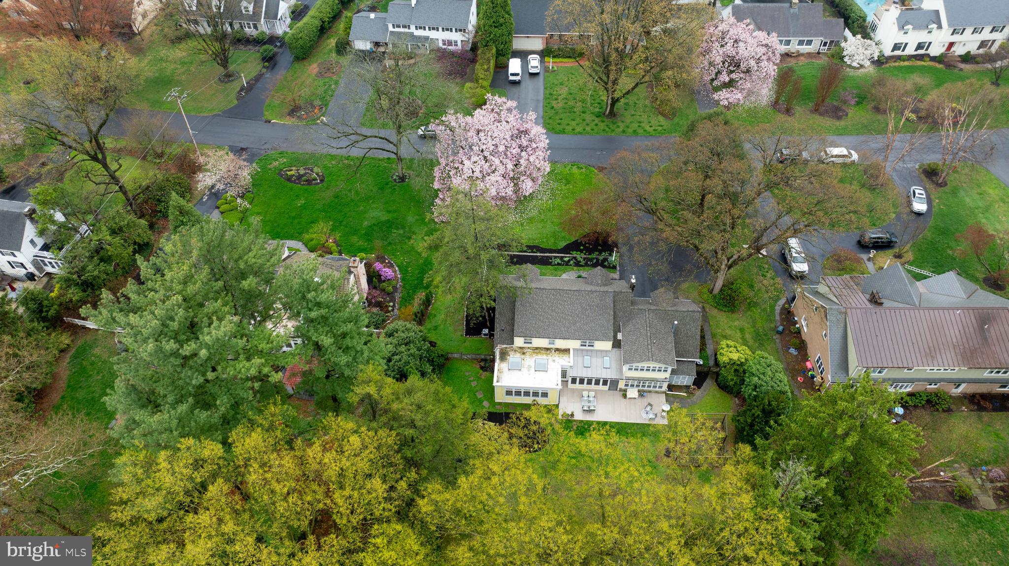 SCHOOL LANE HILLS - Residential