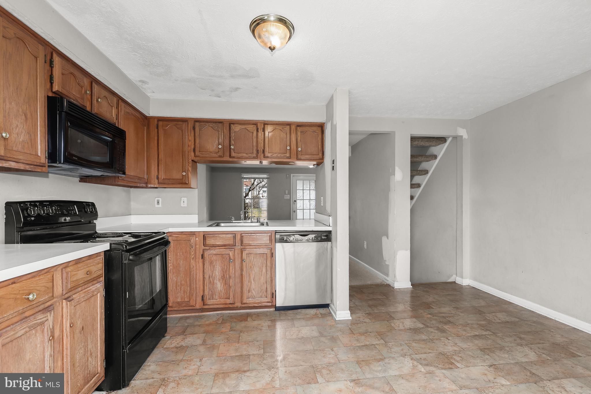 PARKVIEW TRAIL - Residential