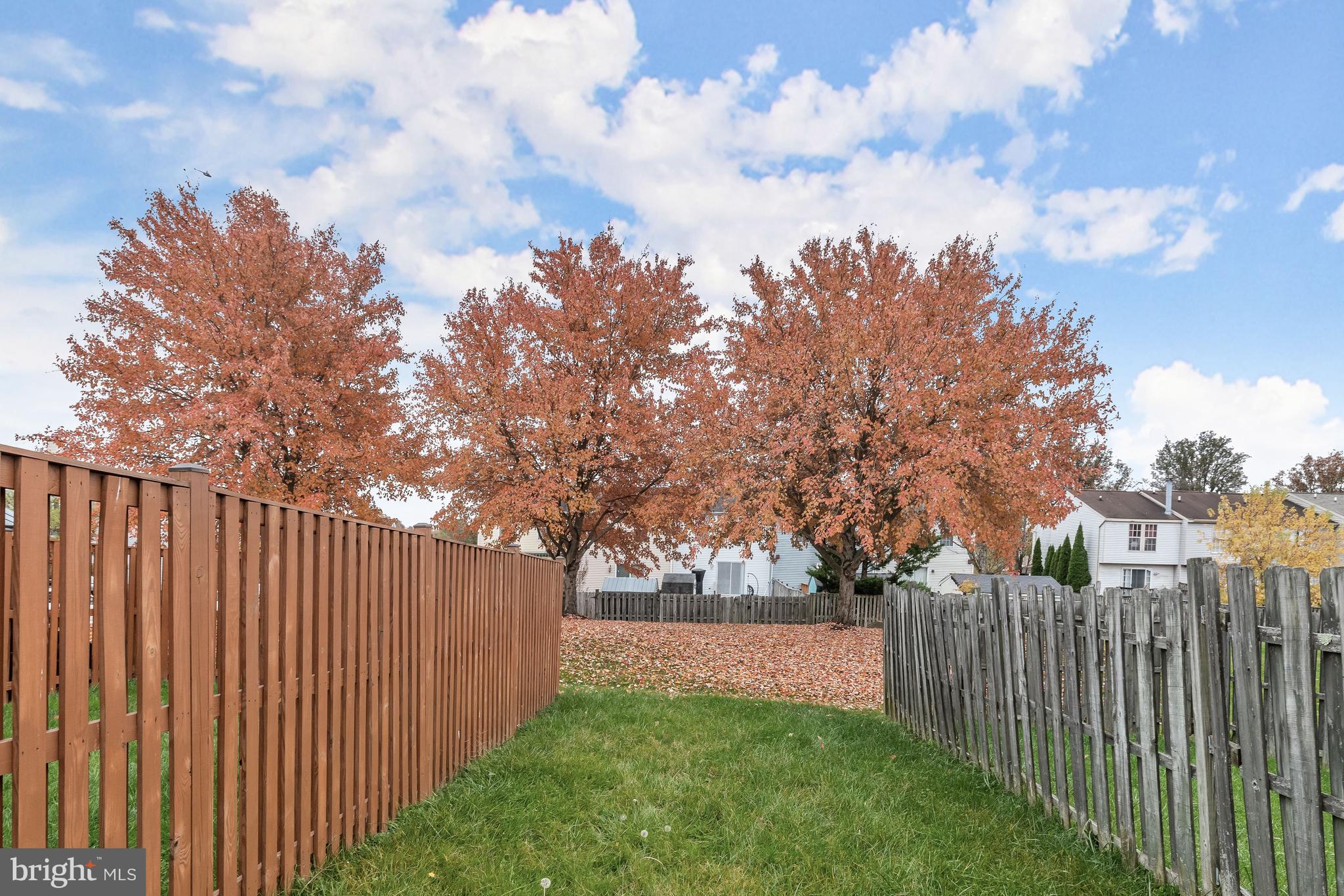 PARKVIEW TRAIL - Residential