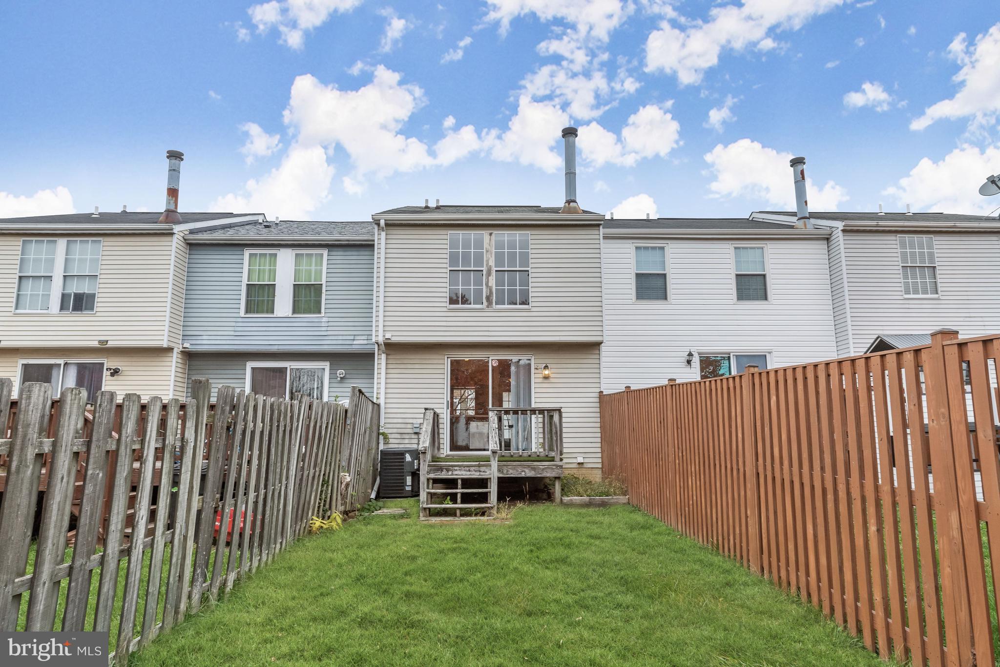 PARKVIEW TRAIL - Residential