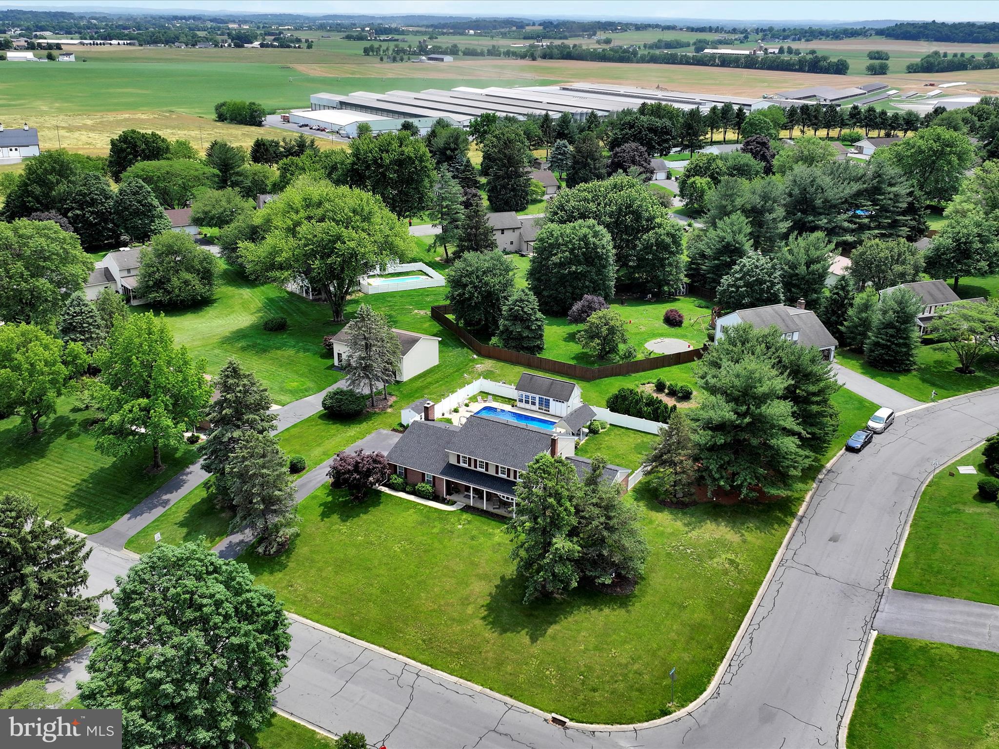 HI VIEW ESTATES - Residential
