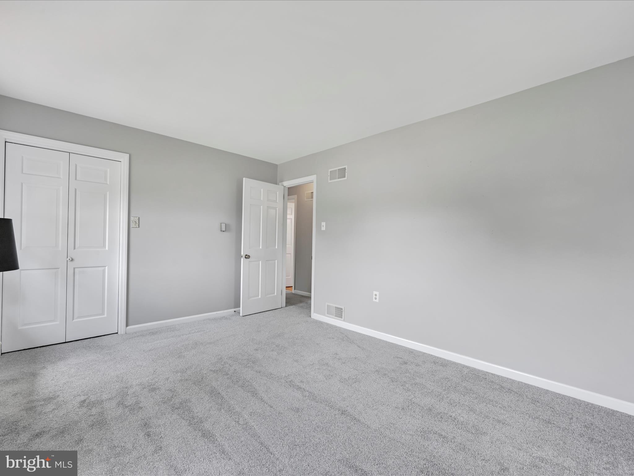 HI VIEW ESTATES - Residential