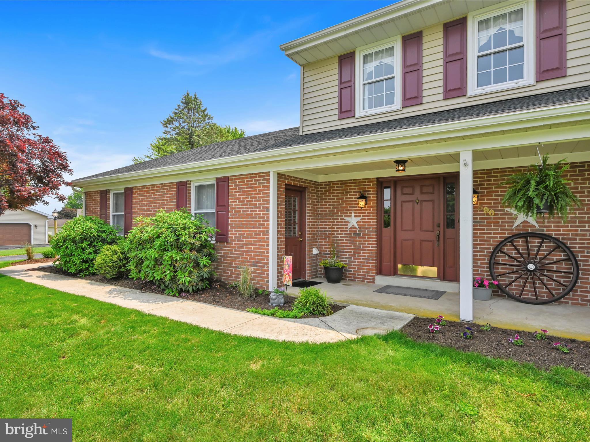 590 HI VIEW DRIVE